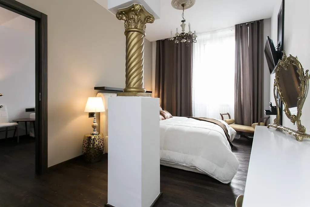 Aparthotel Dei Mercanti Milan Italy