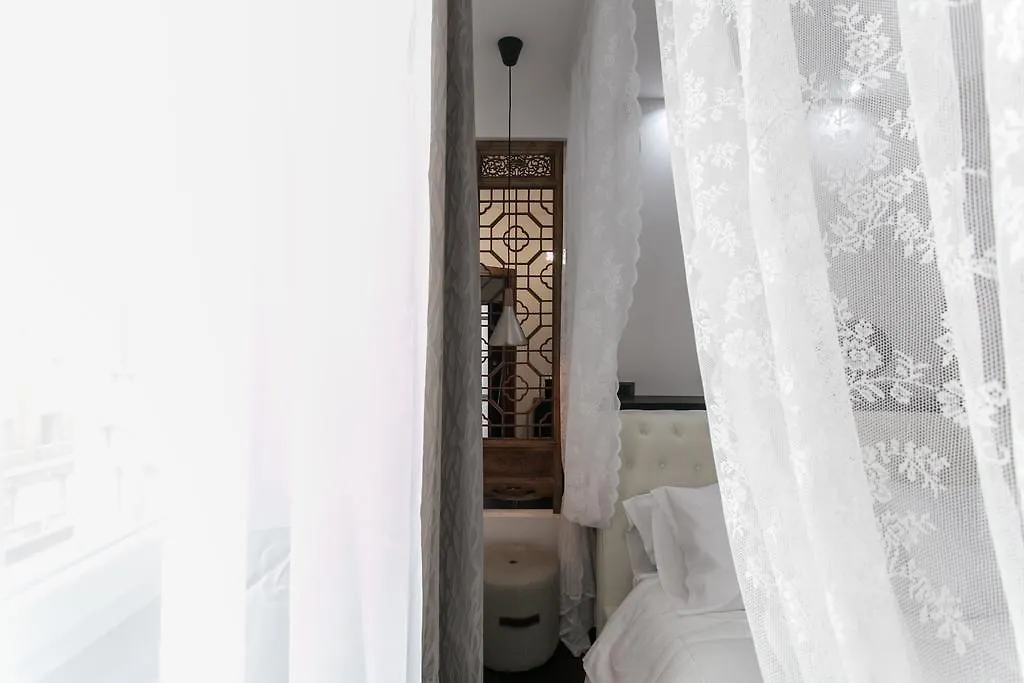Aparthotel Dei Mercanti Mediolan 3*,