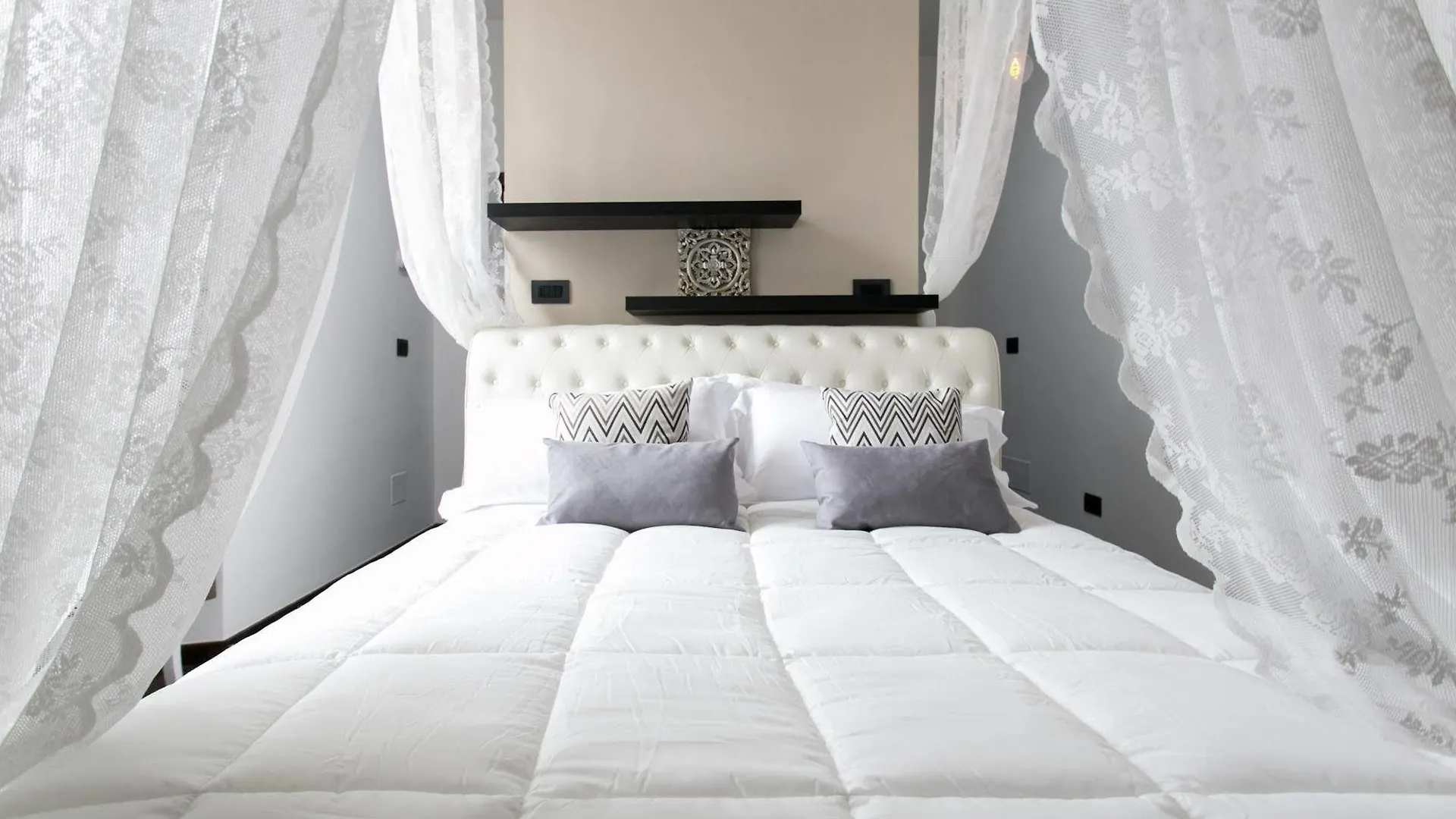 Aparthotel Dei Mercanti Mediolan 3*,  Włochy