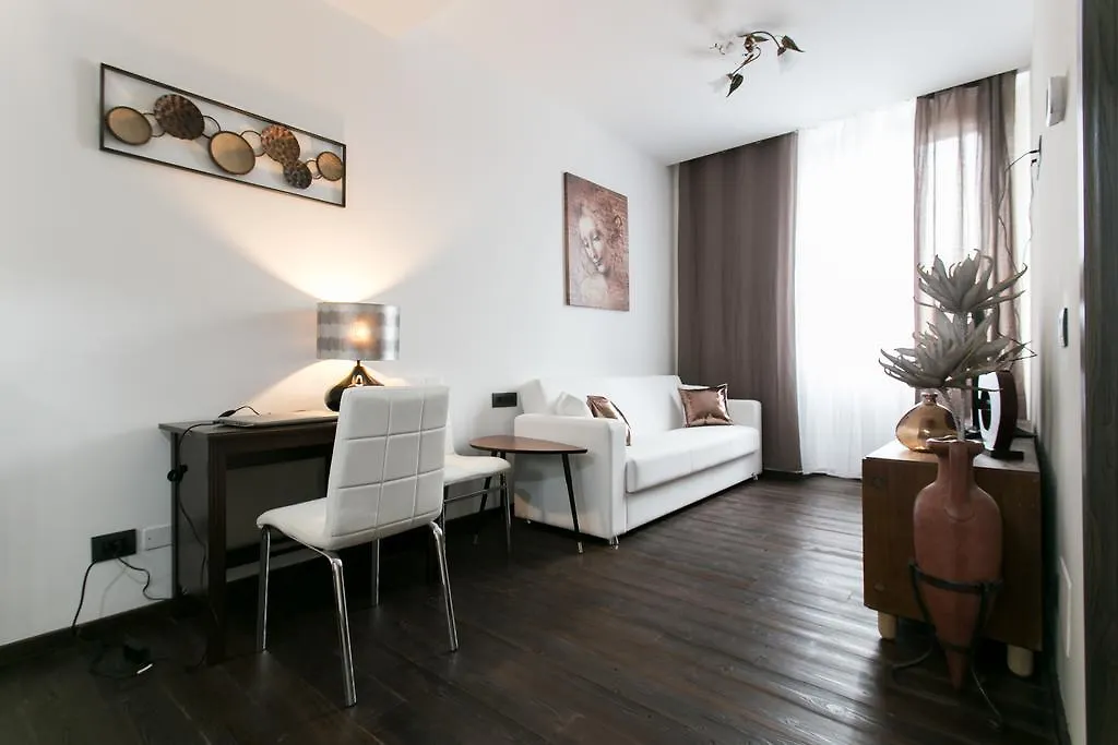 Aparthotel Dei Mercanti Milano İtalya